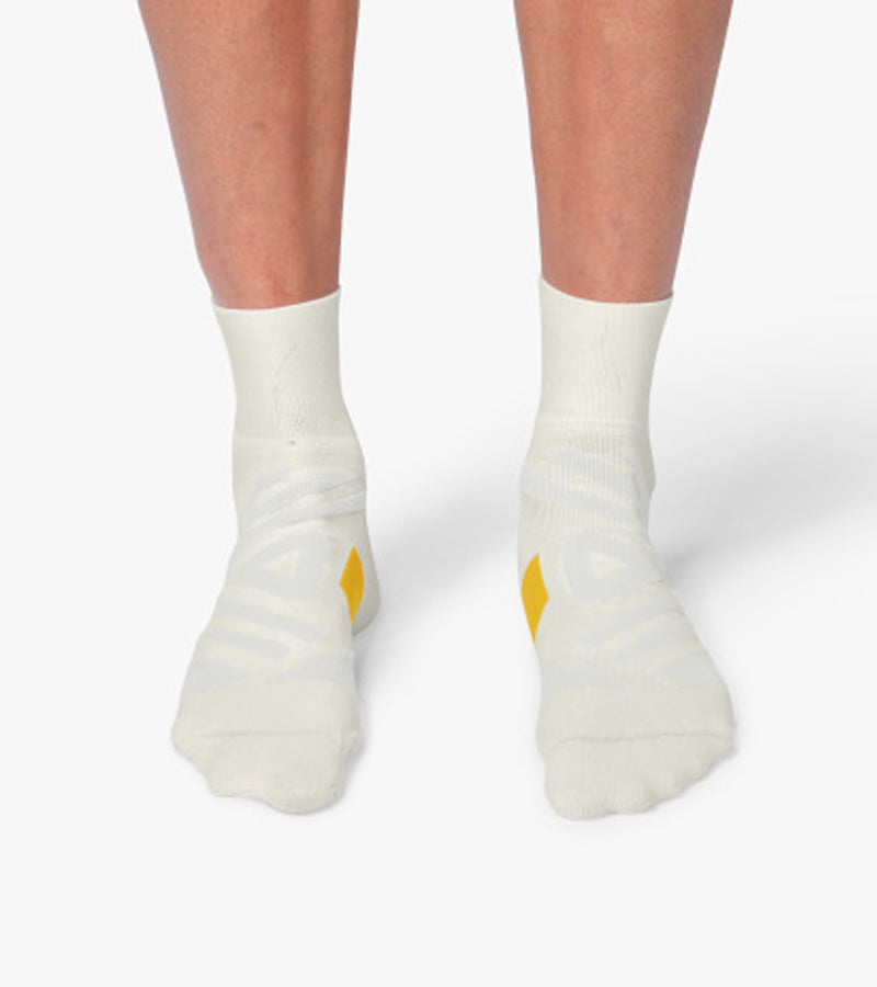 ON - Mid Socks Men